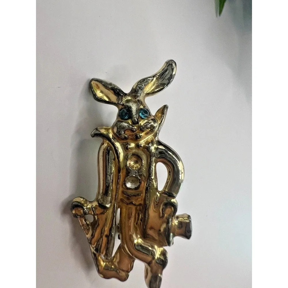 Vintage Anthropomorphic Rabbit Brooch Bunny Pin Figural Storybook‎ Jewelry Novel
